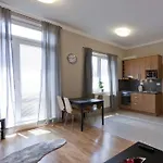 بيت ضيافة Resident