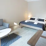 Resident بيت ضيافة